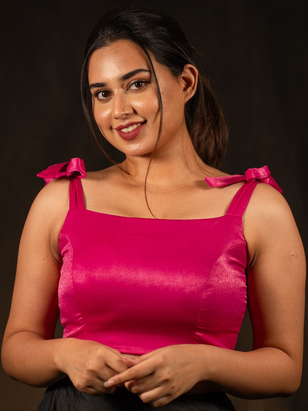 

I LOVE SAREES Padded Square Neck Tie Ups Detail Velvet Crop Saree Blouse, Pink