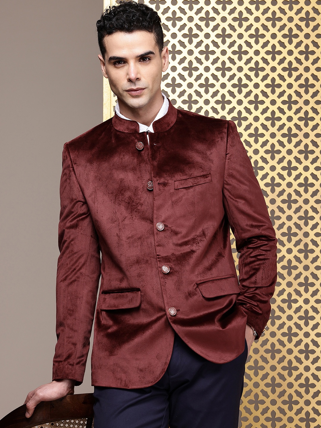 

House of Pataudi Velvet Finish Jashn Party Bandhgala Blazers, Burgundy