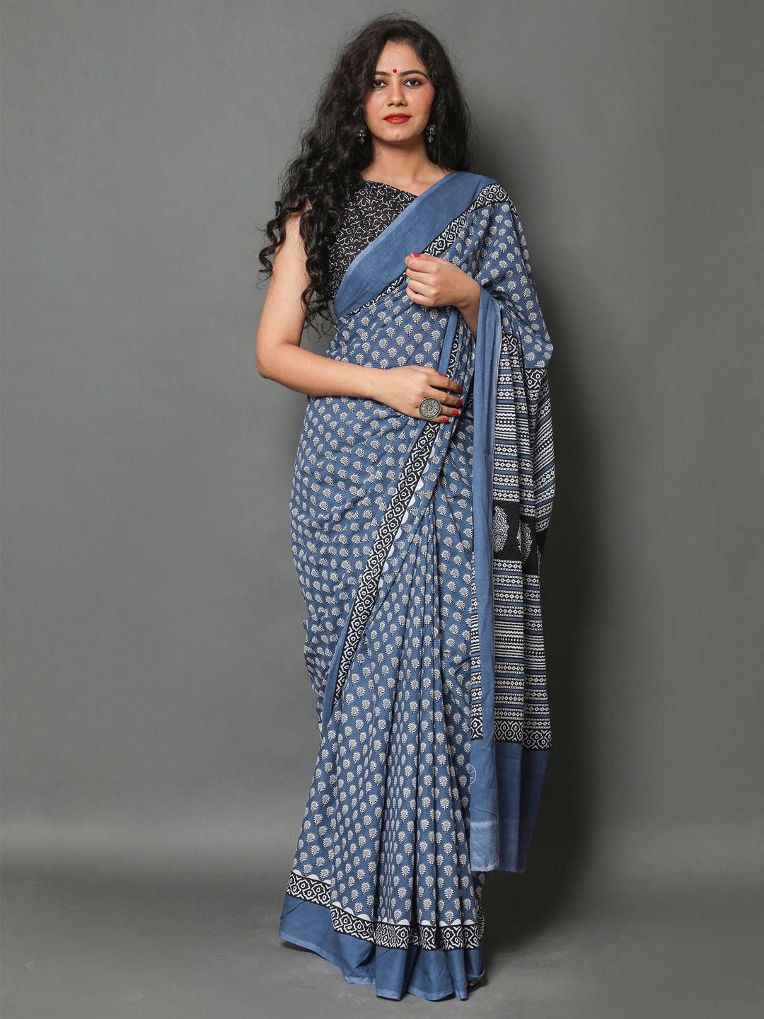 

KALINI Ethnic Motif Pure Cotton Saree, Blue