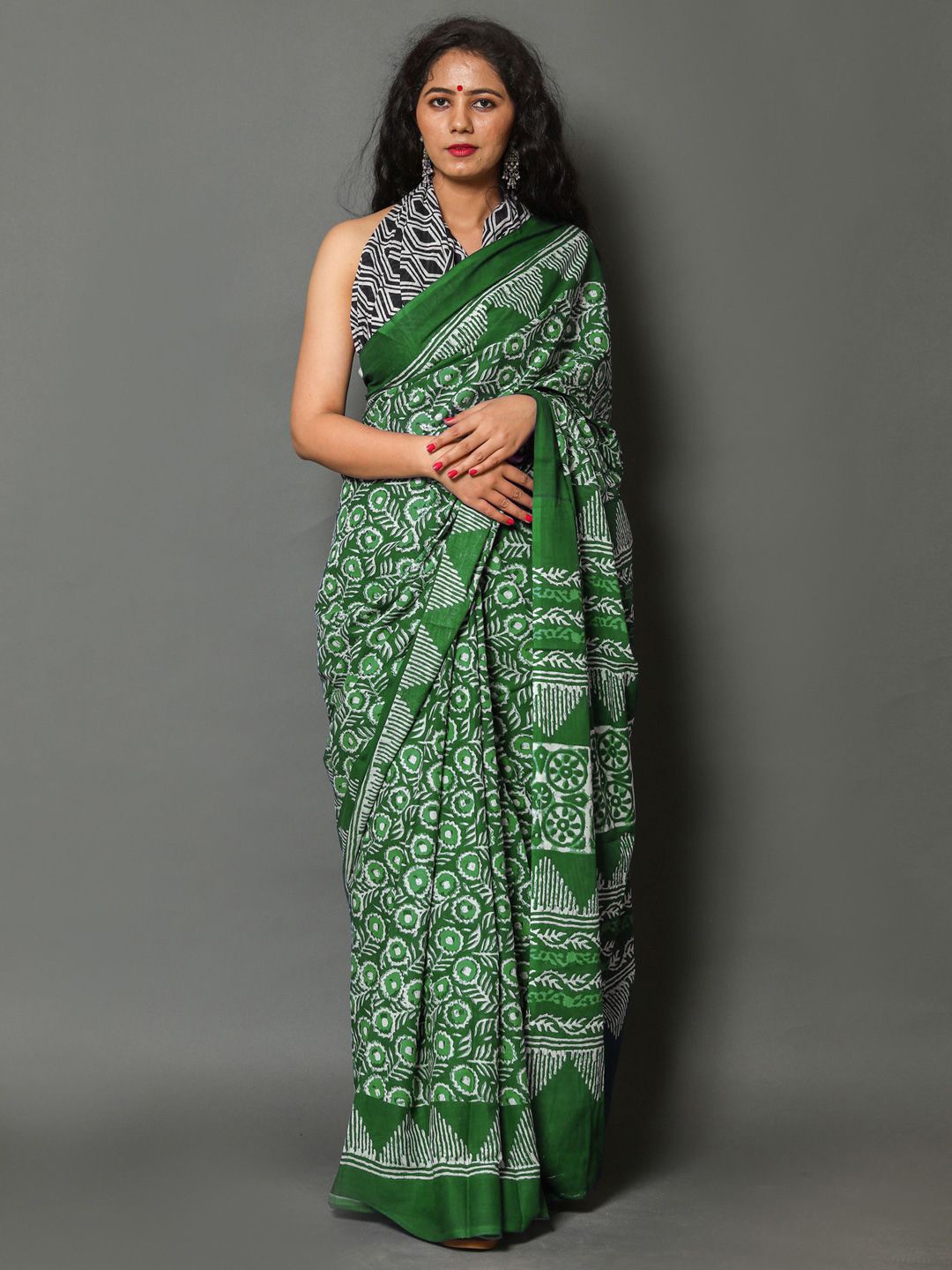 

KALINI Ethnic Motif Pure Cotton Saree, Green