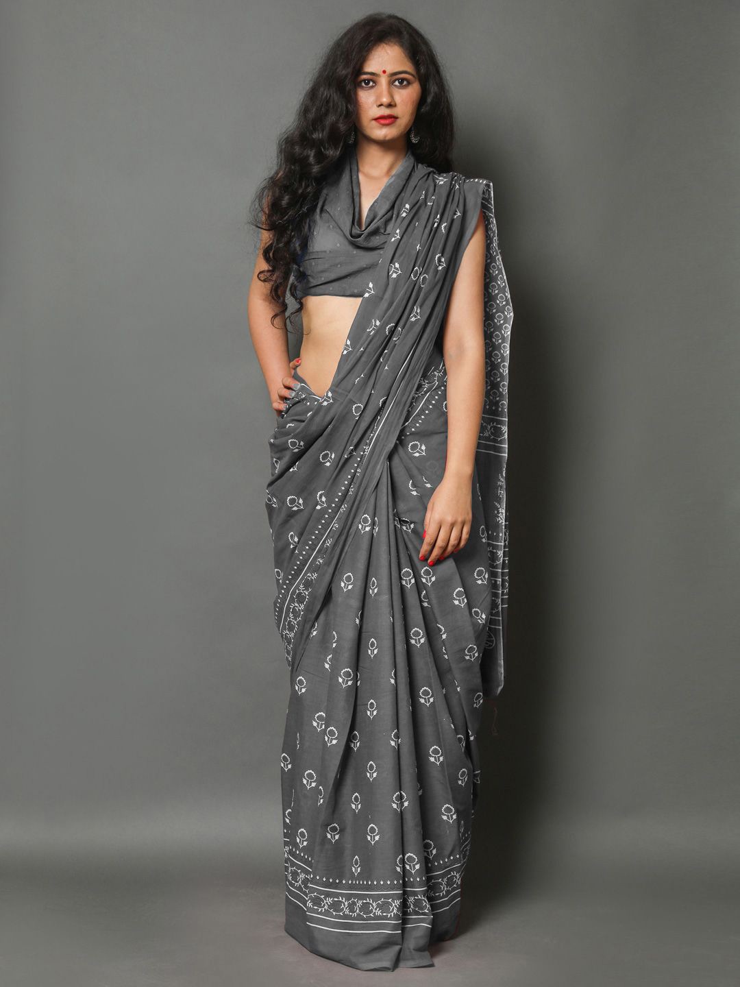 

KALINI Ethnic Motifs Pure Cotton Saree, Grey