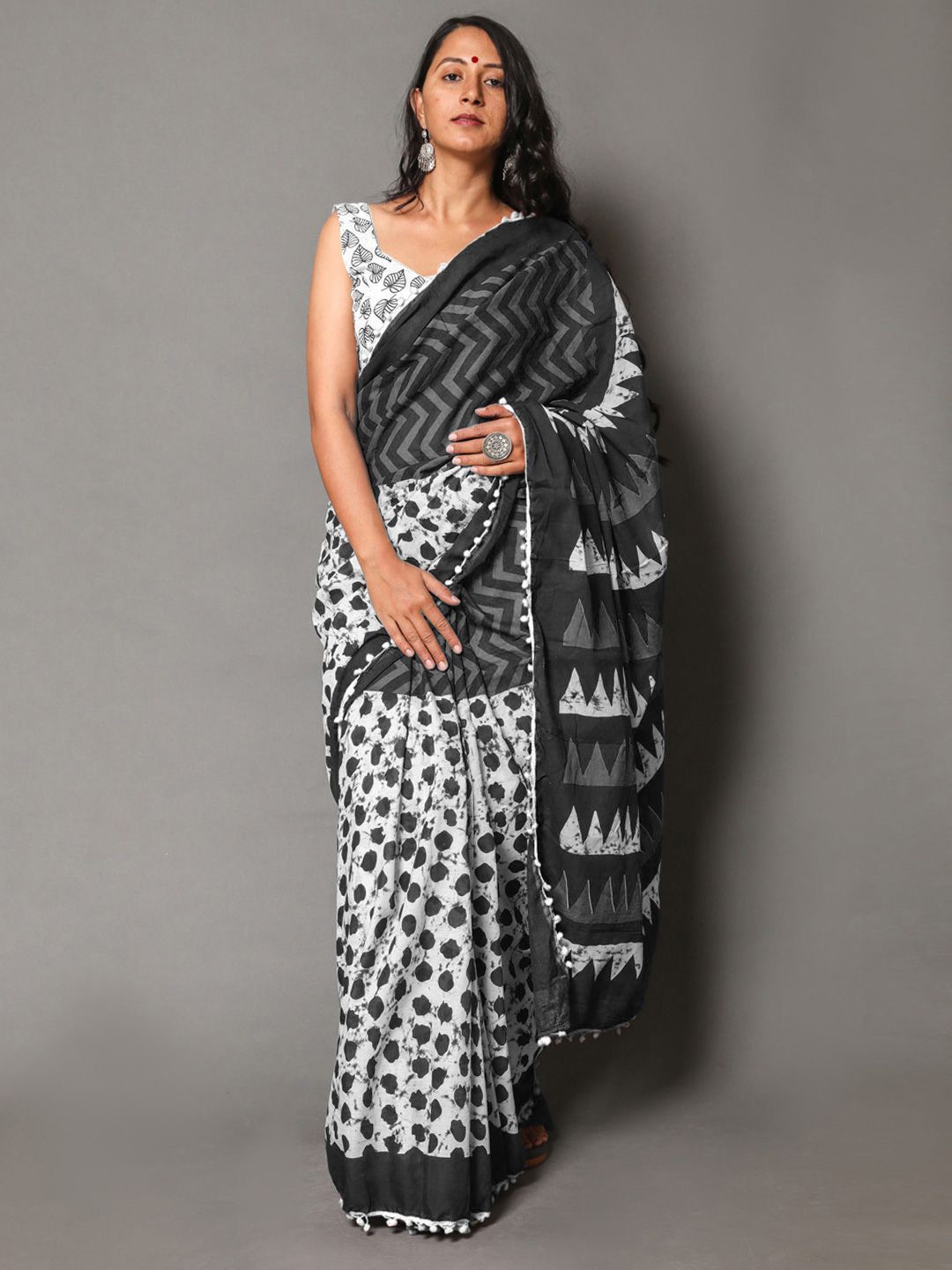 

KALINI Pure Cotton Saree, Black