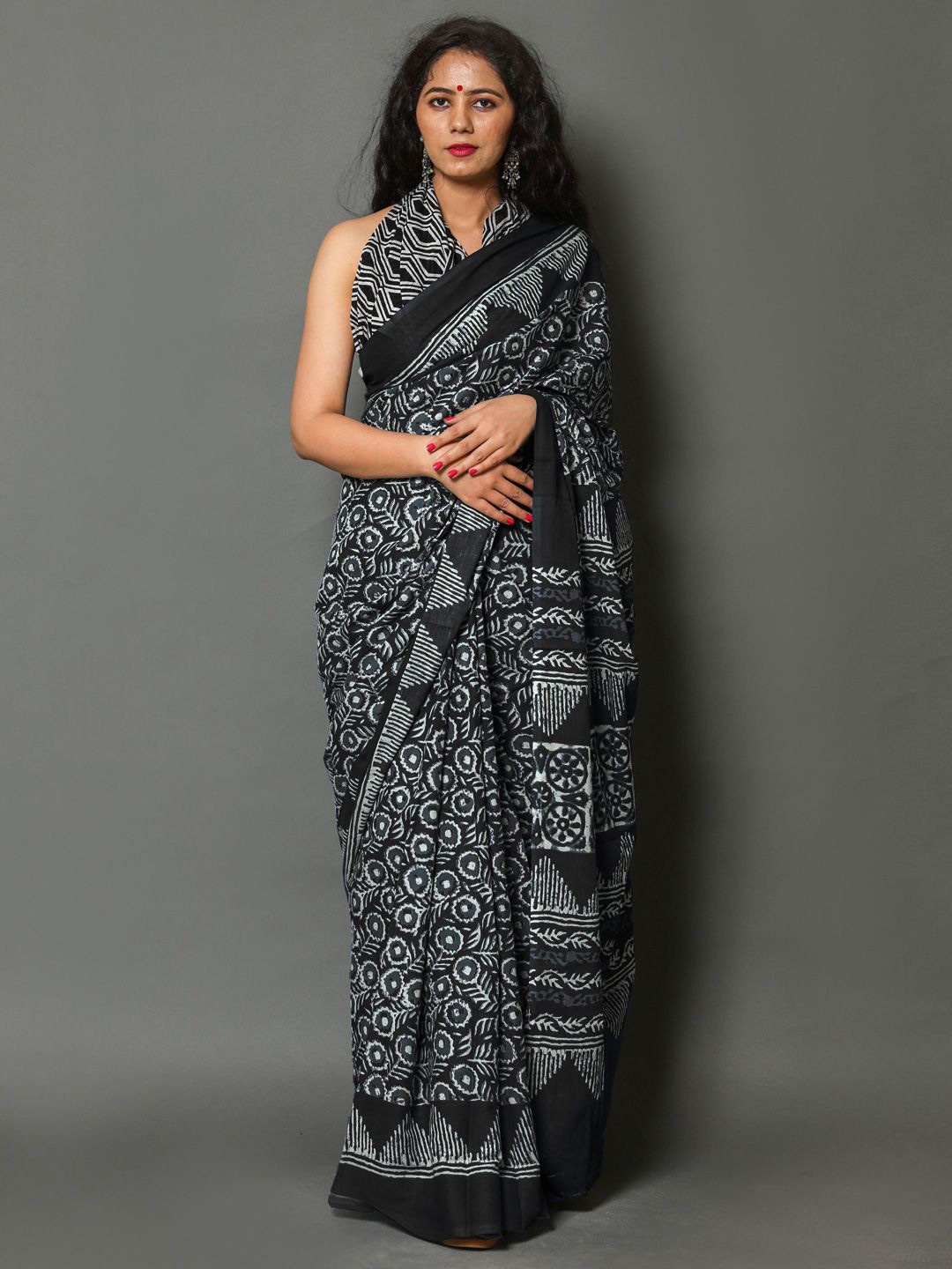 

KALINI Ethnic Motif Pure Cotton Saree, Black