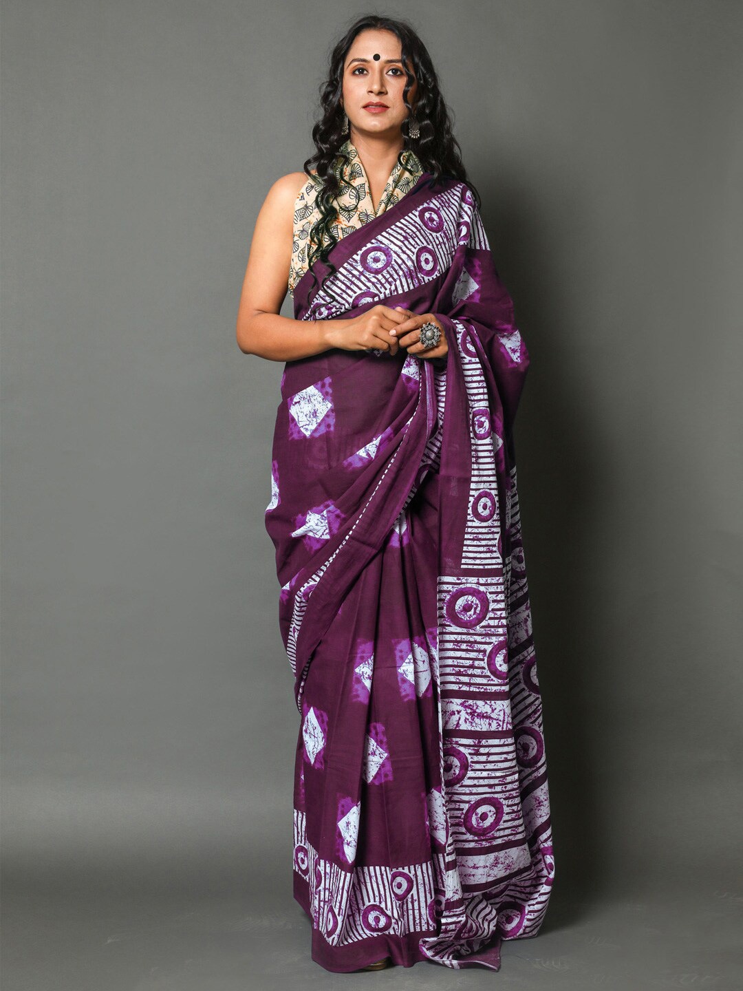 

KALINI Geometric Printed Pure Cotton Saree, Pink