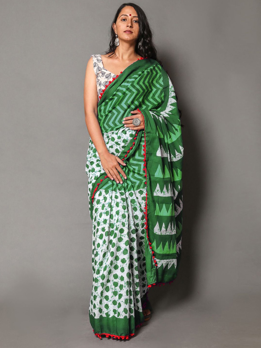 

KALINI Print Pure Cotton Saree, Green