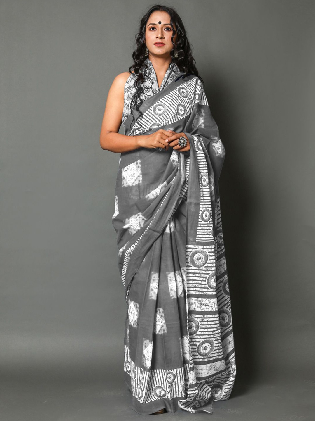 

KALINI Pure Cotton Saree, Grey