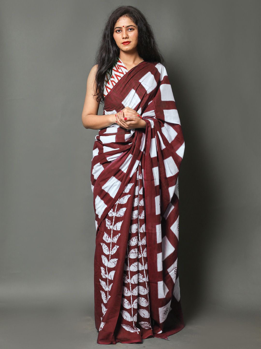 

KALINI Floral Printed Pure Cotton Saree, Maroon