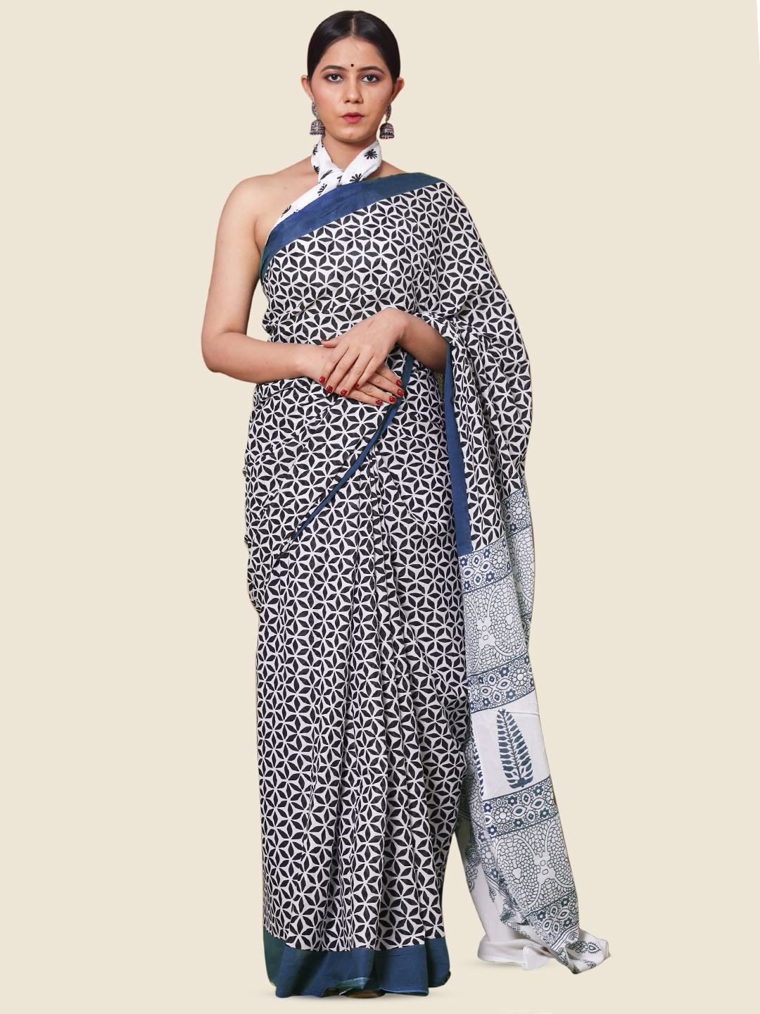 

KALINI Floral Pure Cotton Saree, Navy blue