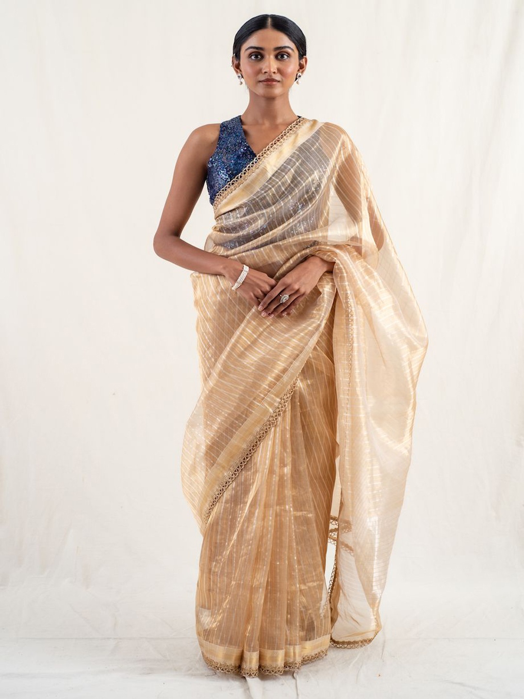 

PriyankaRaajiv Woven Design Zari Pure Silk Banarasi Saree, Gold