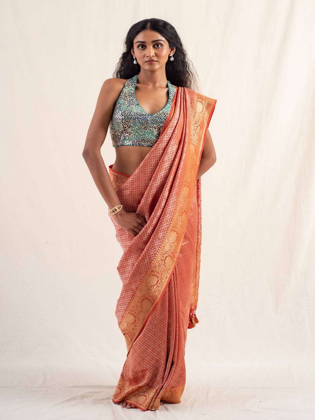 

PriyankaRaajiv Floral Zari Pure Silk Banarasi Saree, Orange