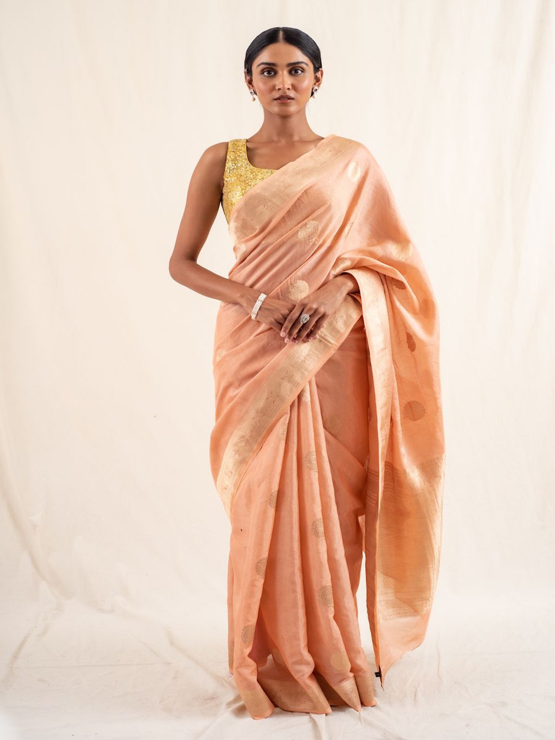 

PriyankaRaajiv Ethnic Motifs Zari Pure Silk Banarasi Saree, Peach