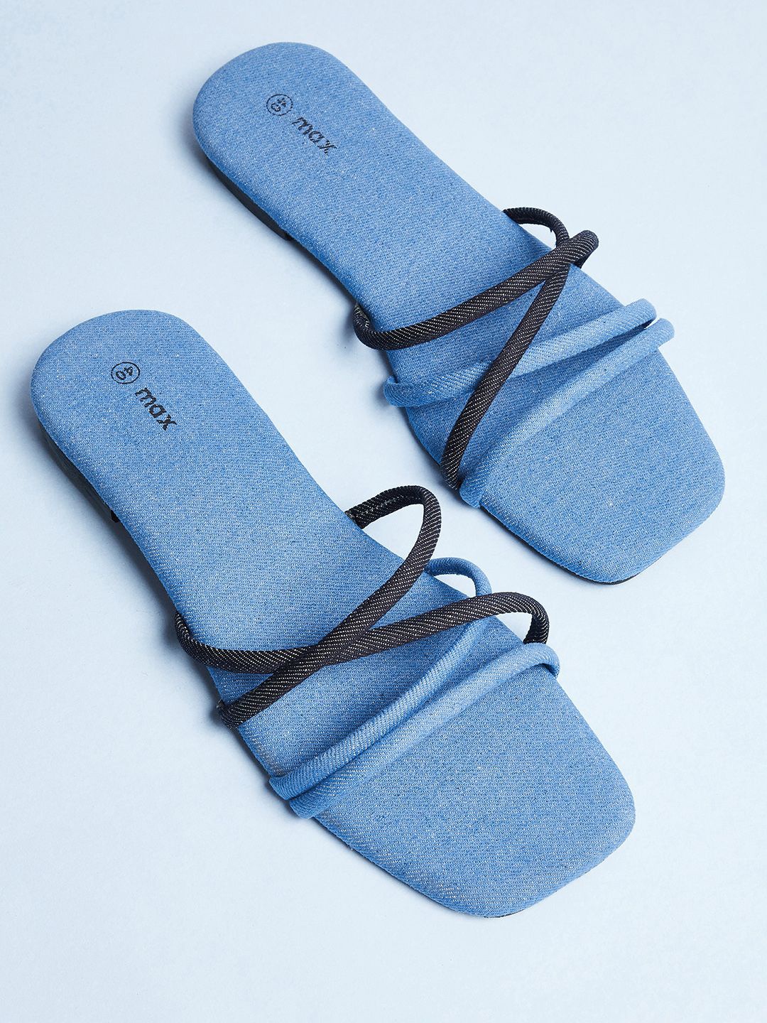 

max Textured Open Toe Flats, Blue