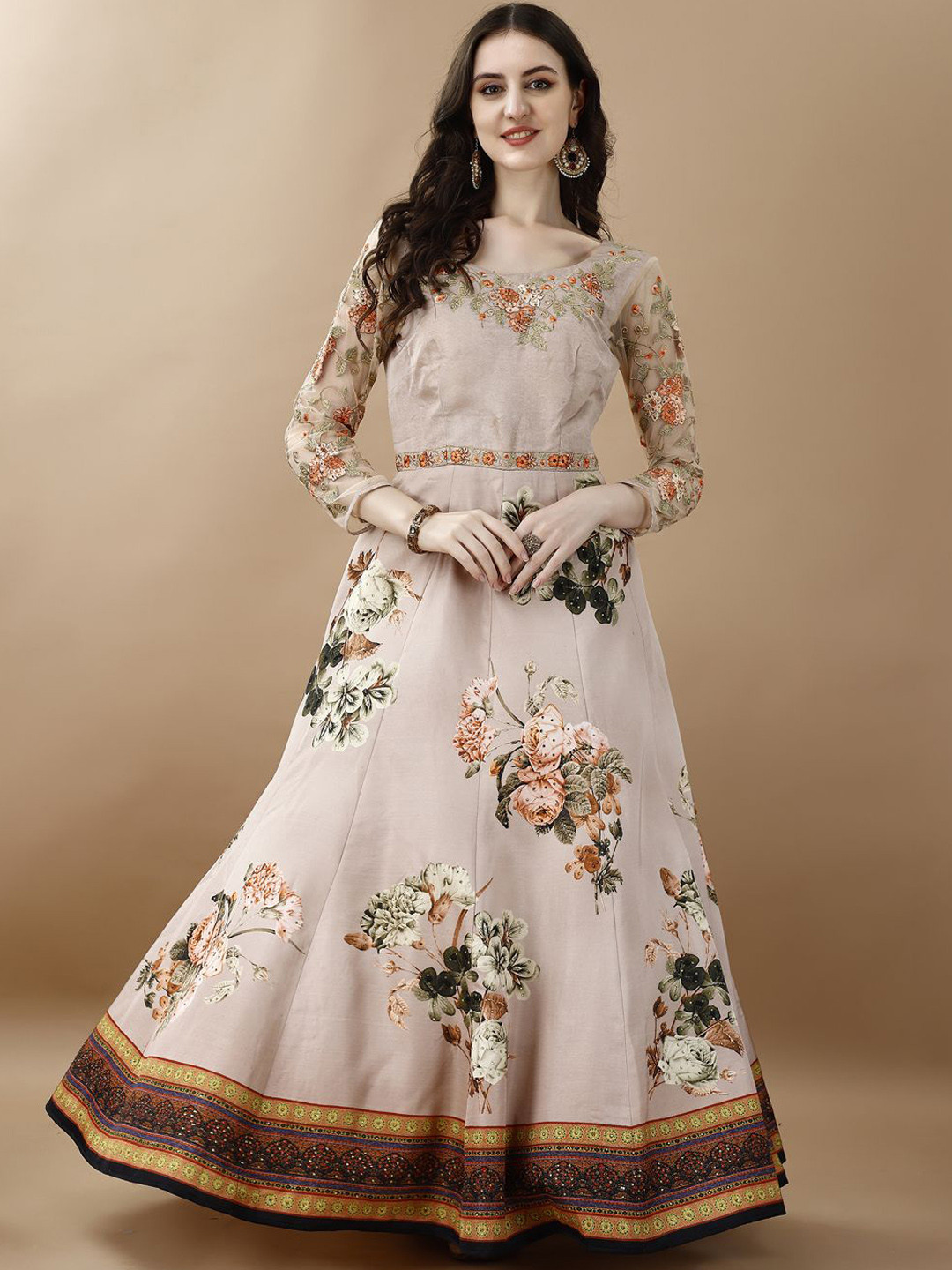 

SAPTRANGI Printed Maxi Gown, Peach
