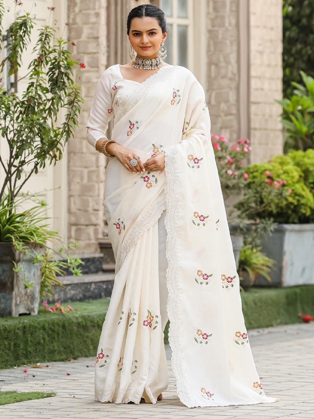 

Mitera Floral Embroidered Tussar Saree, White