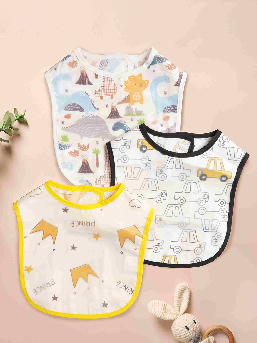 

KICKS & CRAWL Pack Of 3 Printed Bibs, White