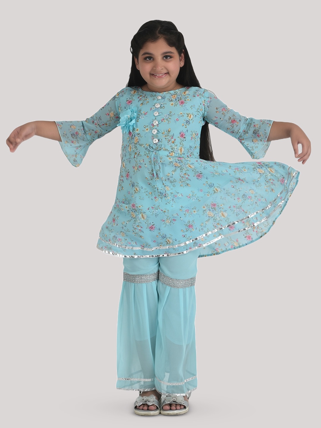 

FNOCKS Girls Floral Printed Regular Gotta Patti Kurti with Sharara, Sea green