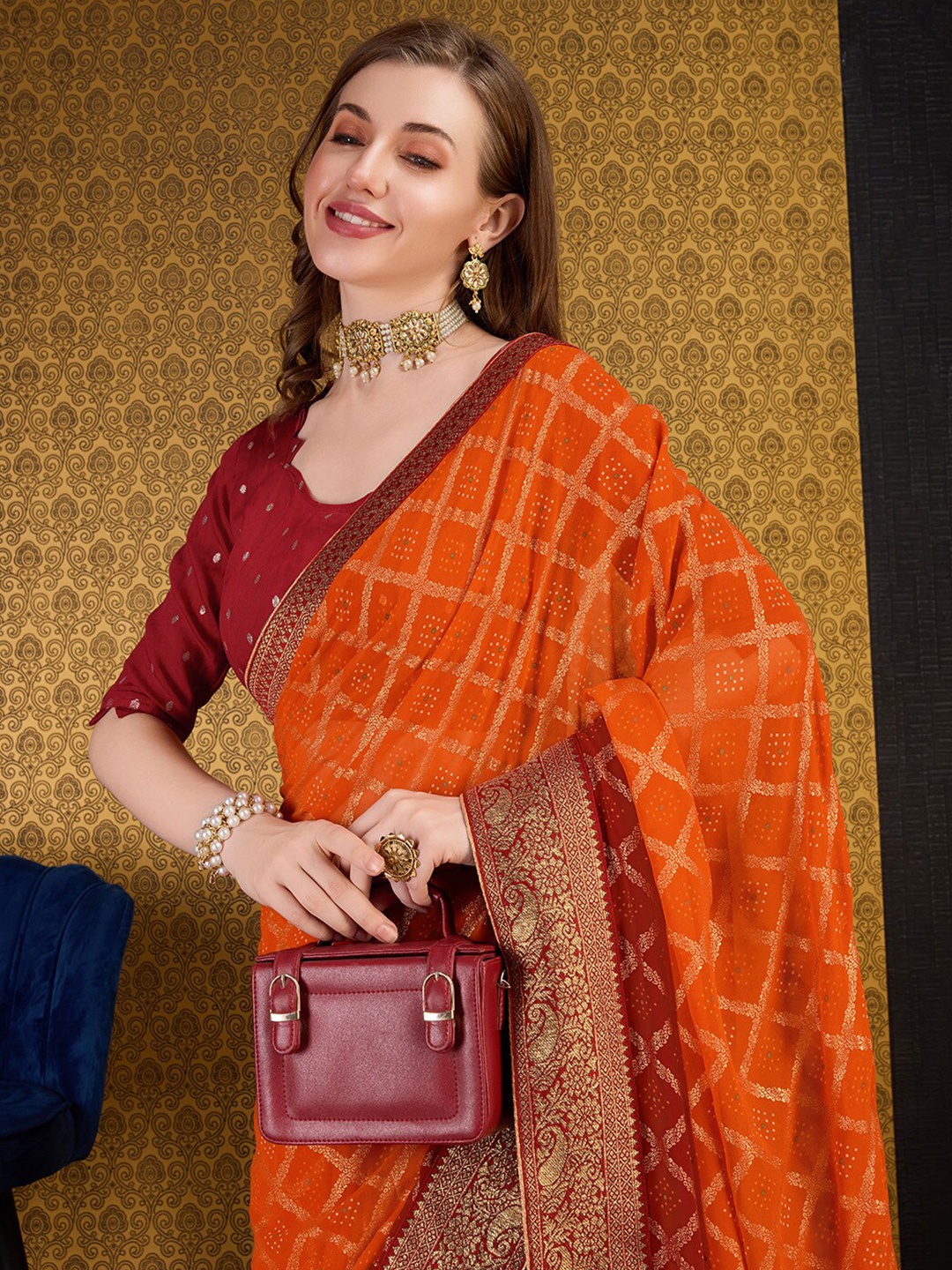 

Rekha Maniyar Bandhani Zari Saree, Maroon