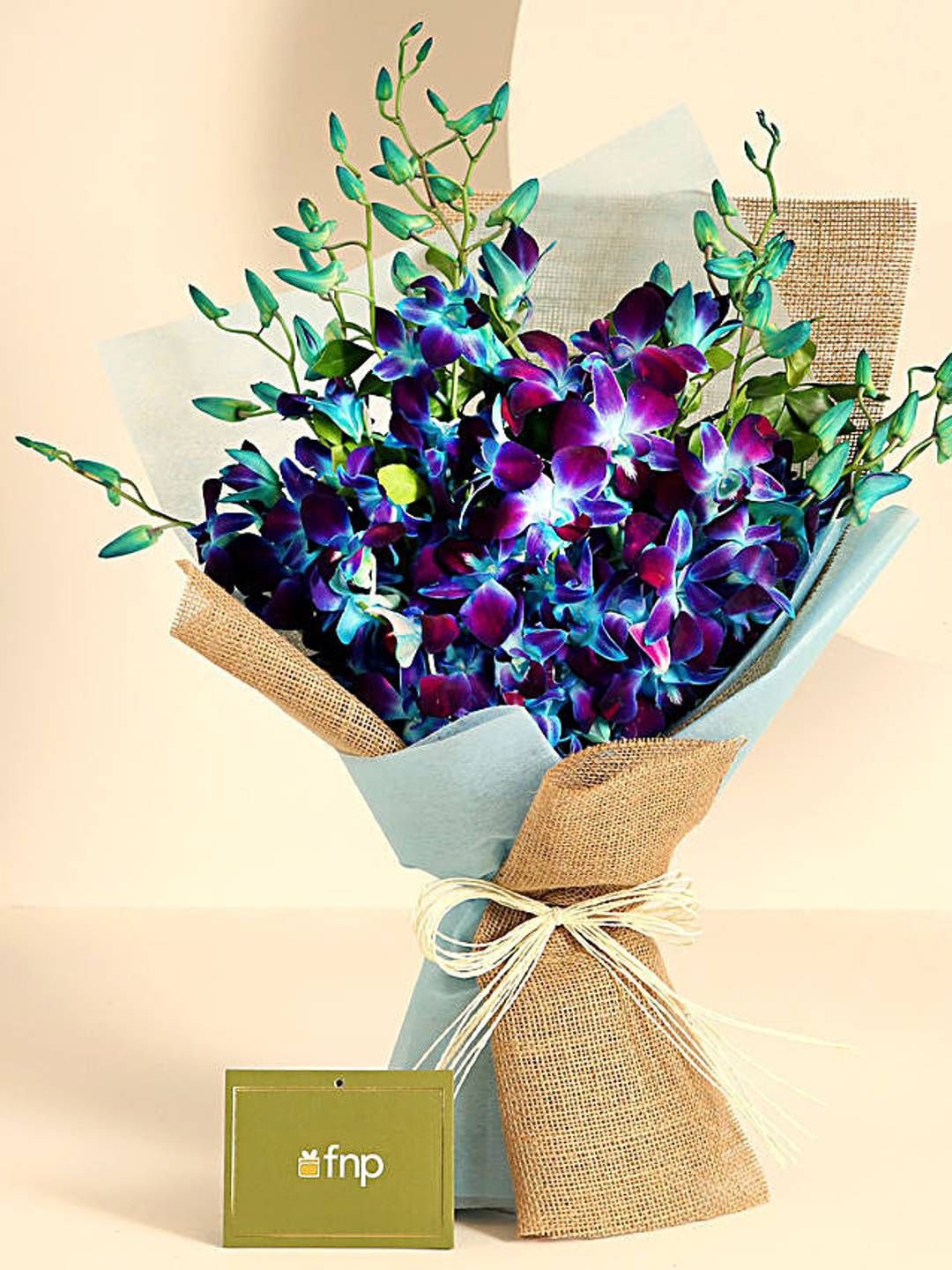 

fnp Blue 10 Pieces Gleaming Love Orchids Bouquet