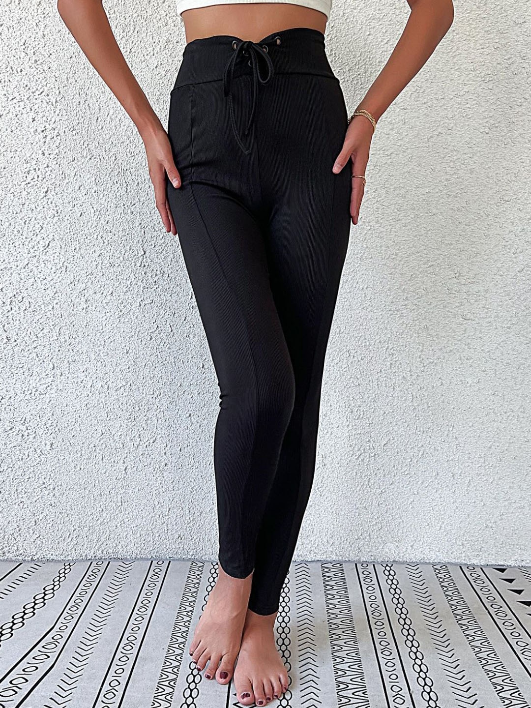 

StyleCast Women Mid-Rise Tailored Trousers, Black