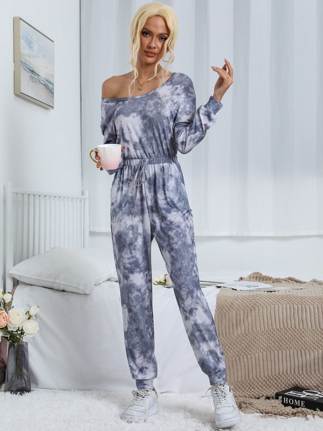 

StyleCast Grey Off-Shoulder Printed Basic Jumpsuit