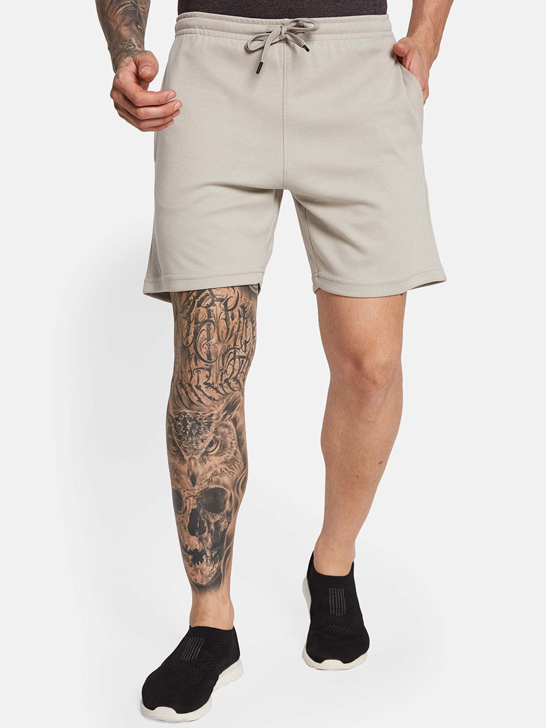 

Octave Men Mid-Rise Cotton Shorts, Cream