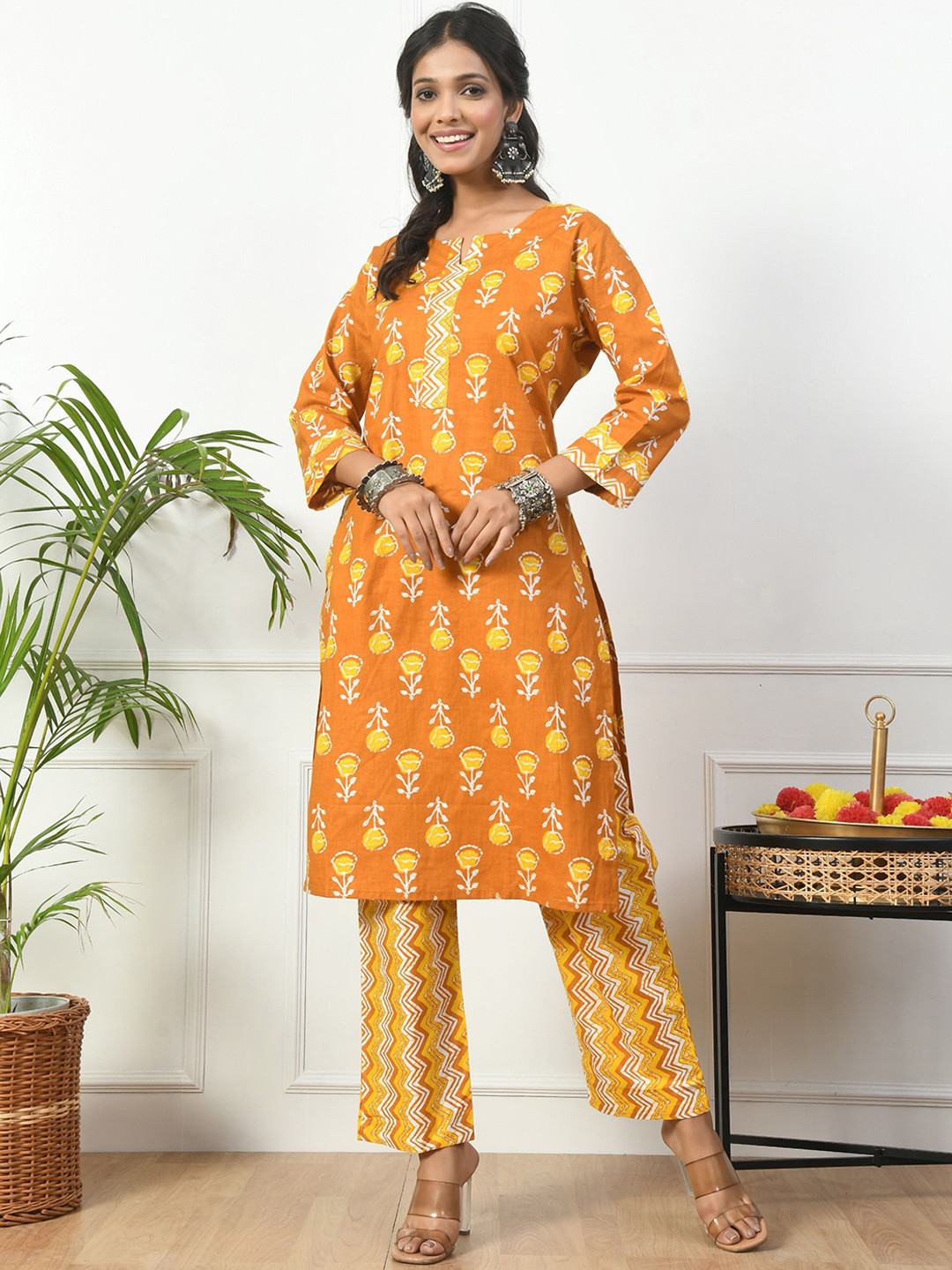 

ETISHA Ethnic Motifs Printed Pure Cotton Straight Kurta With Trousers, Brown