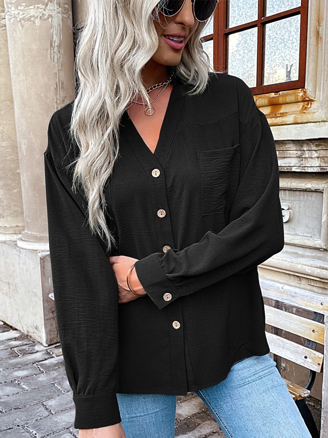 

StyleCast Solid V-Neck Shirt Style Top, Black