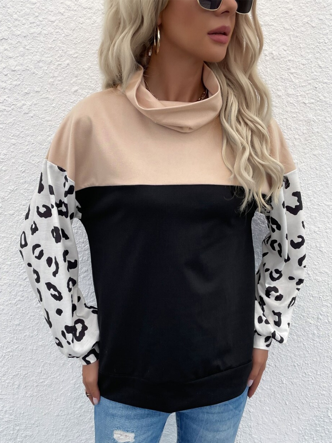 

StyleCast Women Colourblocked Solid Turtle Neck Sweatshirt, Black