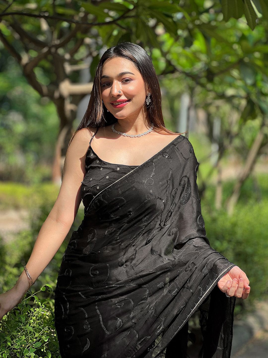 

Rekha Maniyar Ethnic Motifs Embroidered Satin Saree, Black