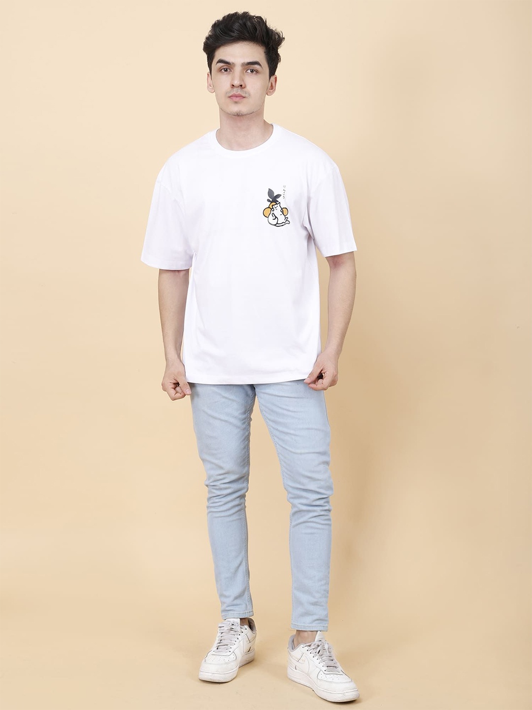 

STARFOX Men Graphic Printed Round Neck Oversized T-shirt, White