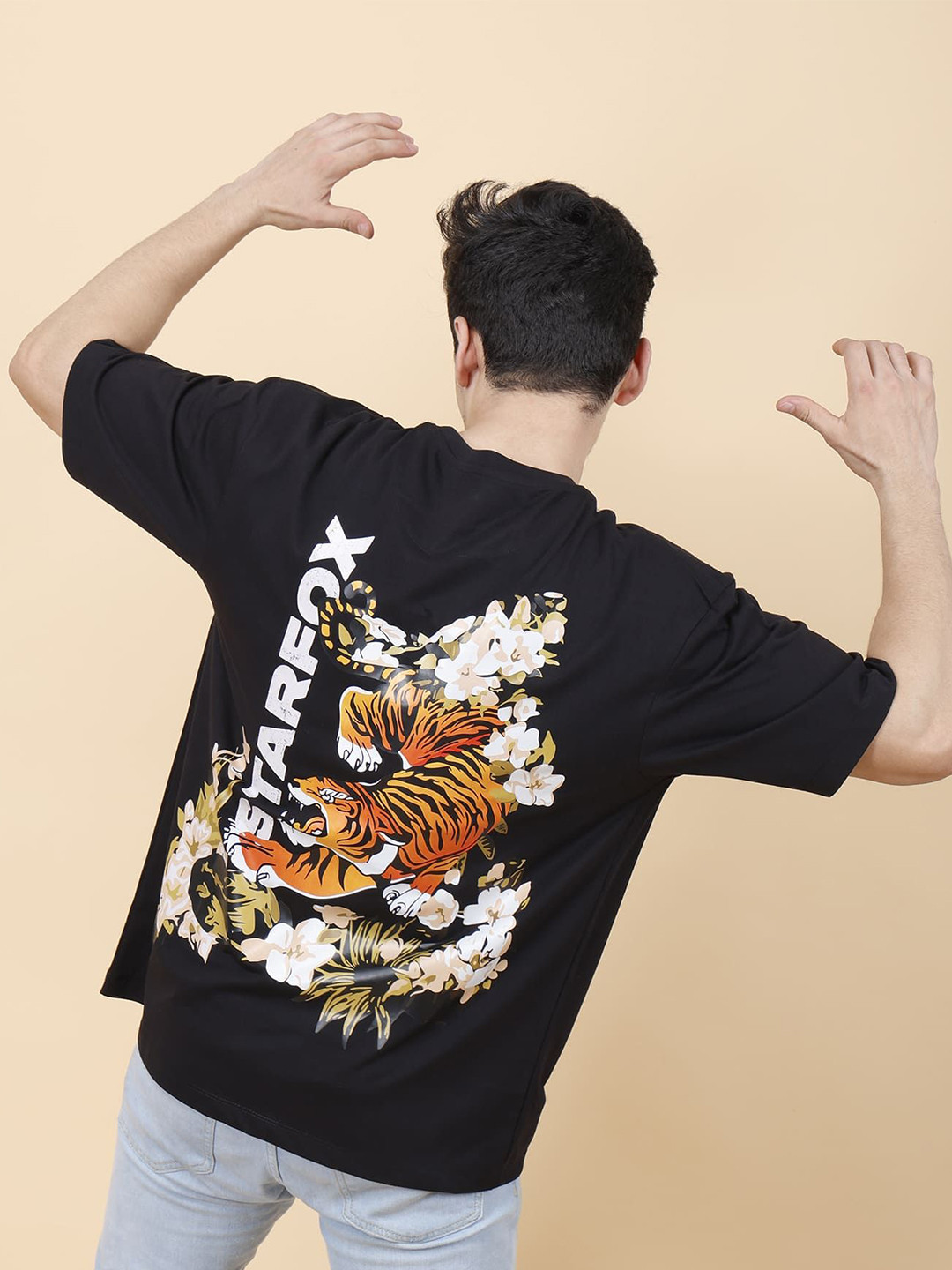 

STARFOX Men Round Neck Printed Oversized T-shirt, Black
