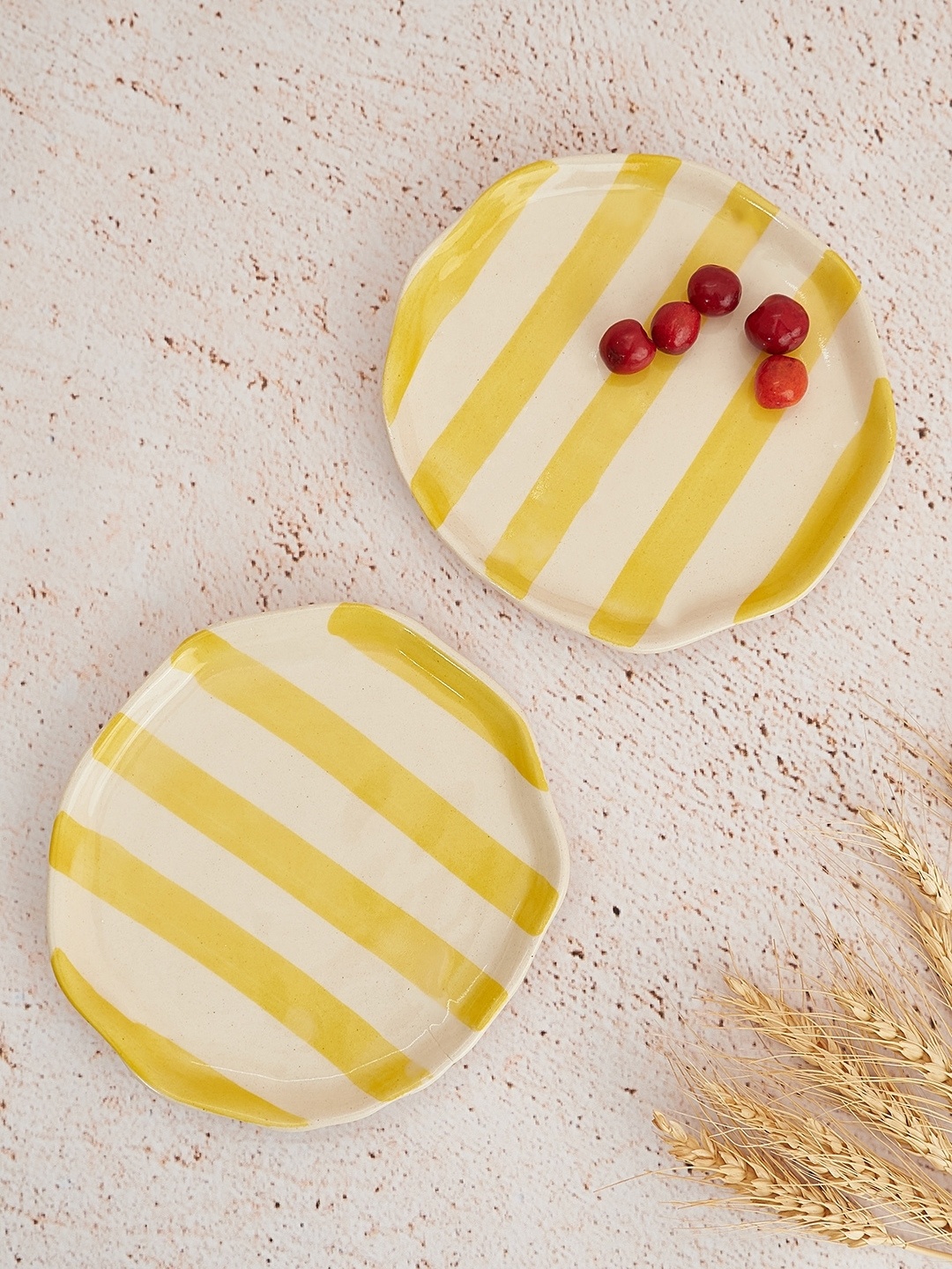 

NURTURE INDIA Yellow & Cream 2 Pieces Printed Glossy Ceramic Plates