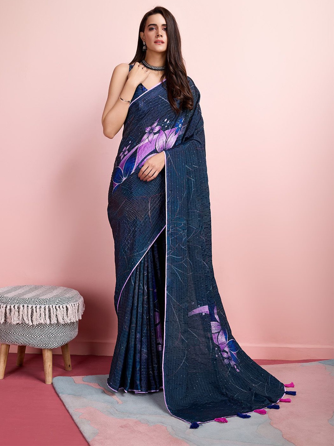 

Rekha Maniyar Floral Printed Sequinned Saree, Blue