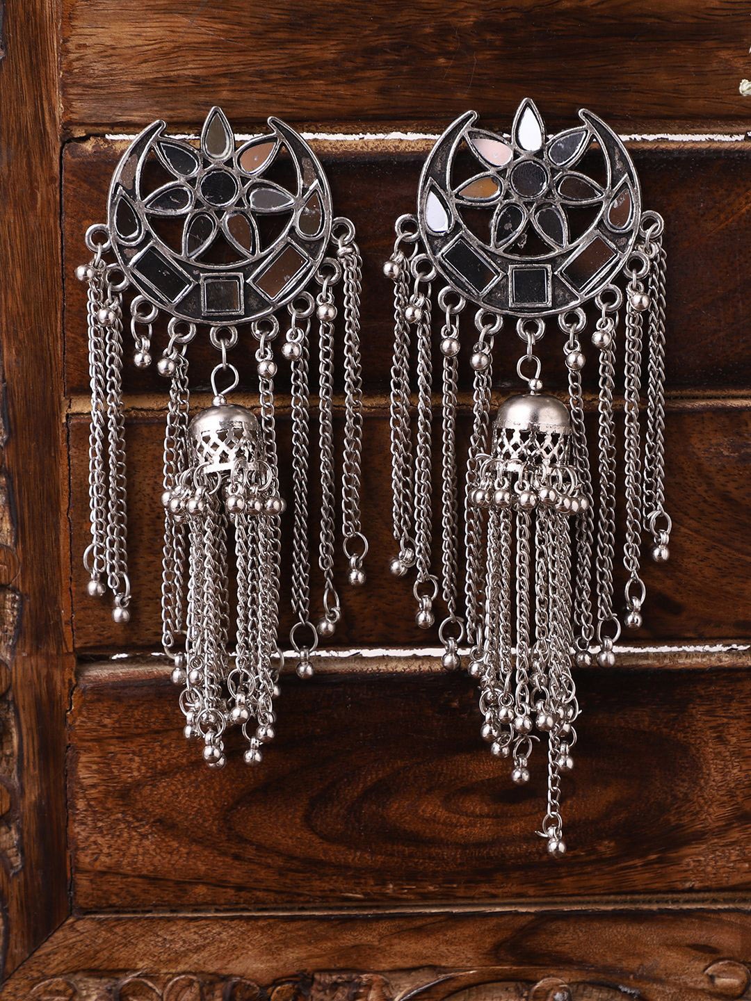 

VENI Contemporary Jhumkas Earrings, Silver