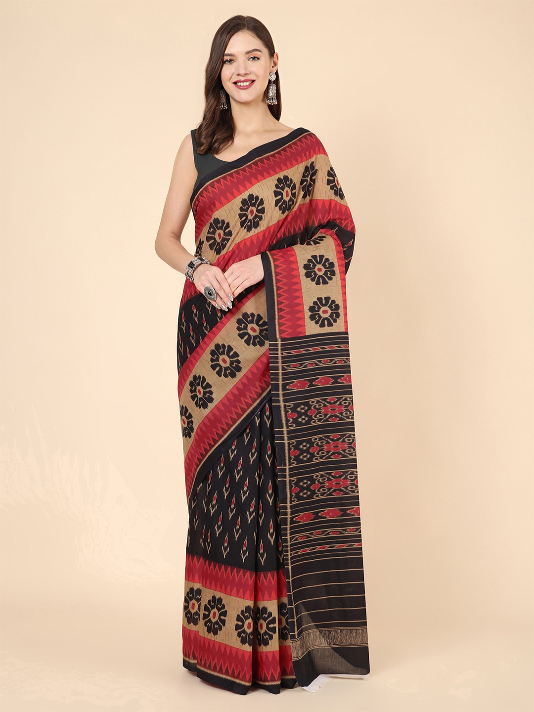 

Manvish Drapes Ethnic Motifs Pure Cotton Pochampally Saree, Black