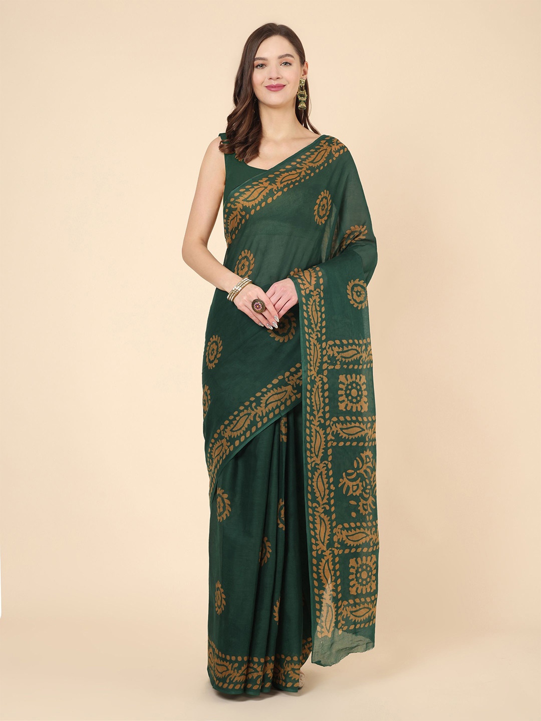 

Manvish Drapes Batik Pure Cotton Block Print Saree, Green