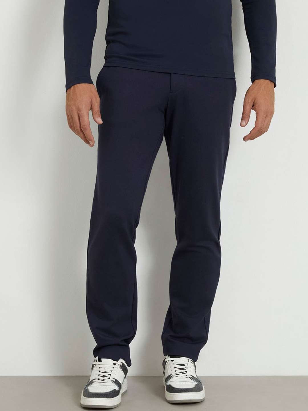 

GUESS Men Joggers Trousers, Blue