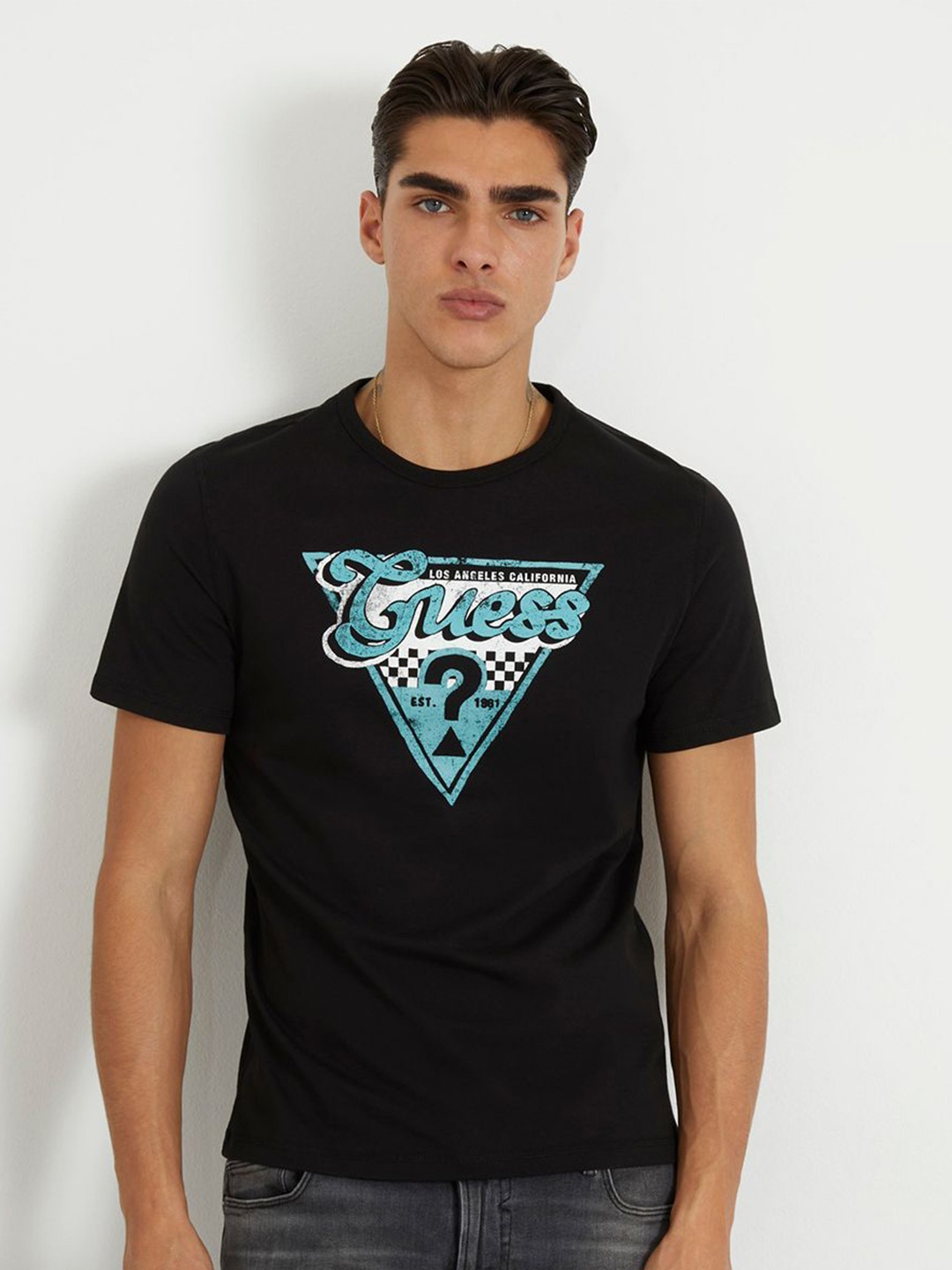 

GUESS Men Printed Applique T-shirt, Black