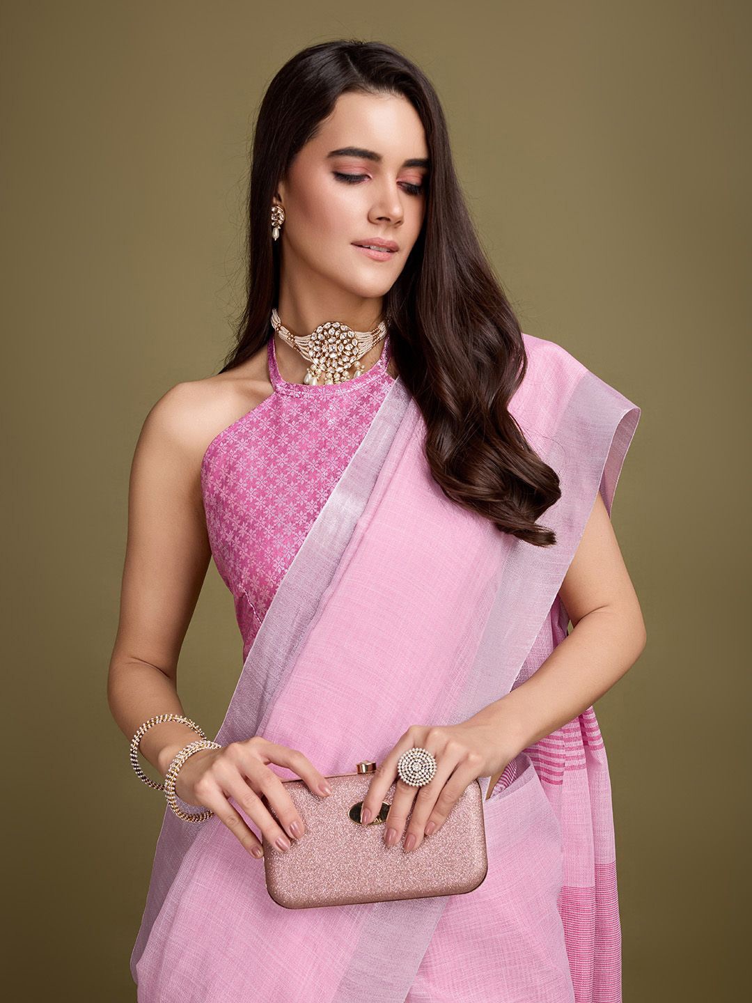

Rekha Maniyar Solid Zari Saree, Pink