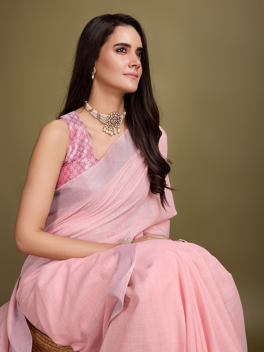 

Rekha Maniyar Zari Saree With Blouse Piece, Peach