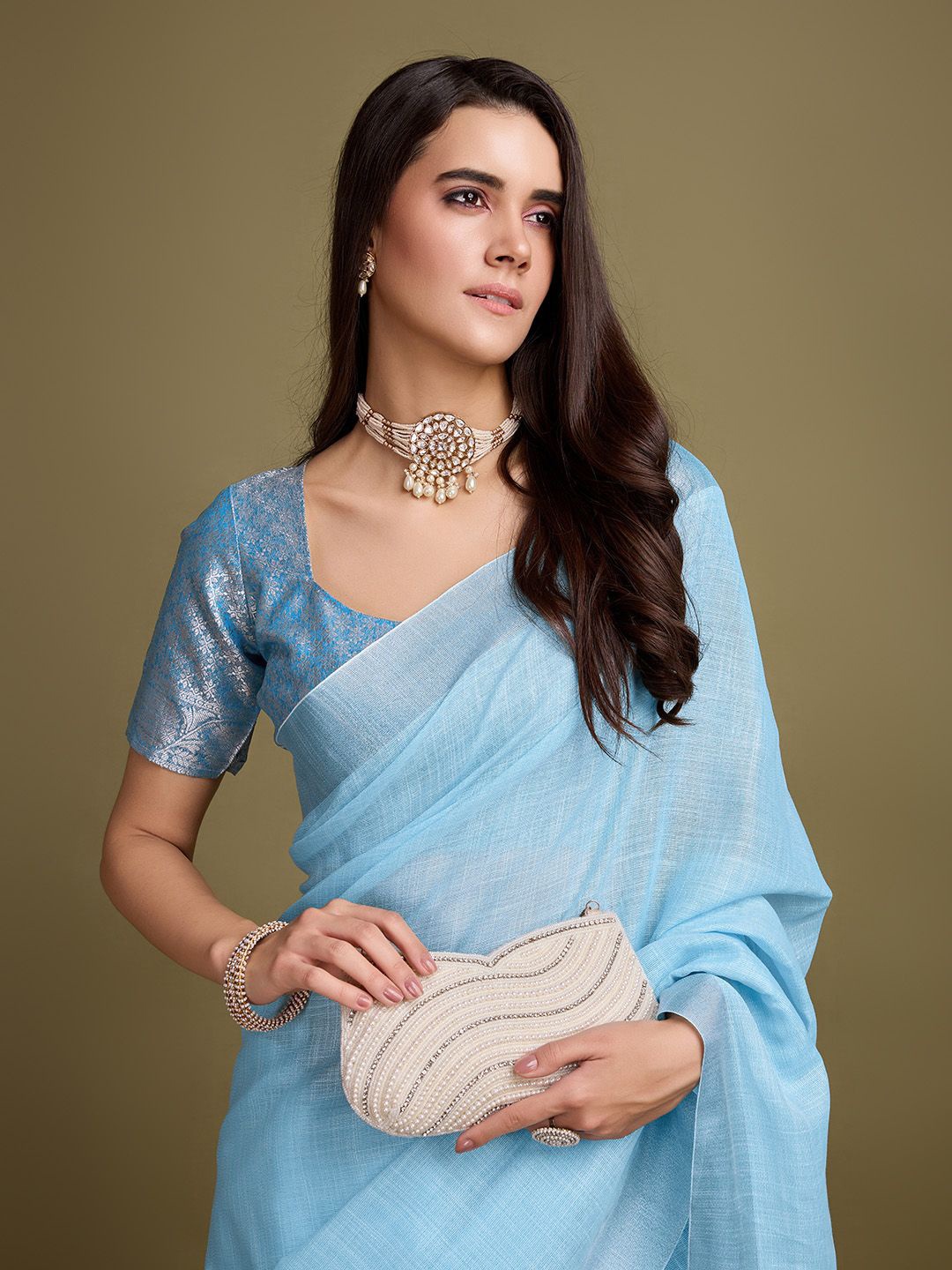 

Rekha Maniyar Saree With Blouse Piece, Blue