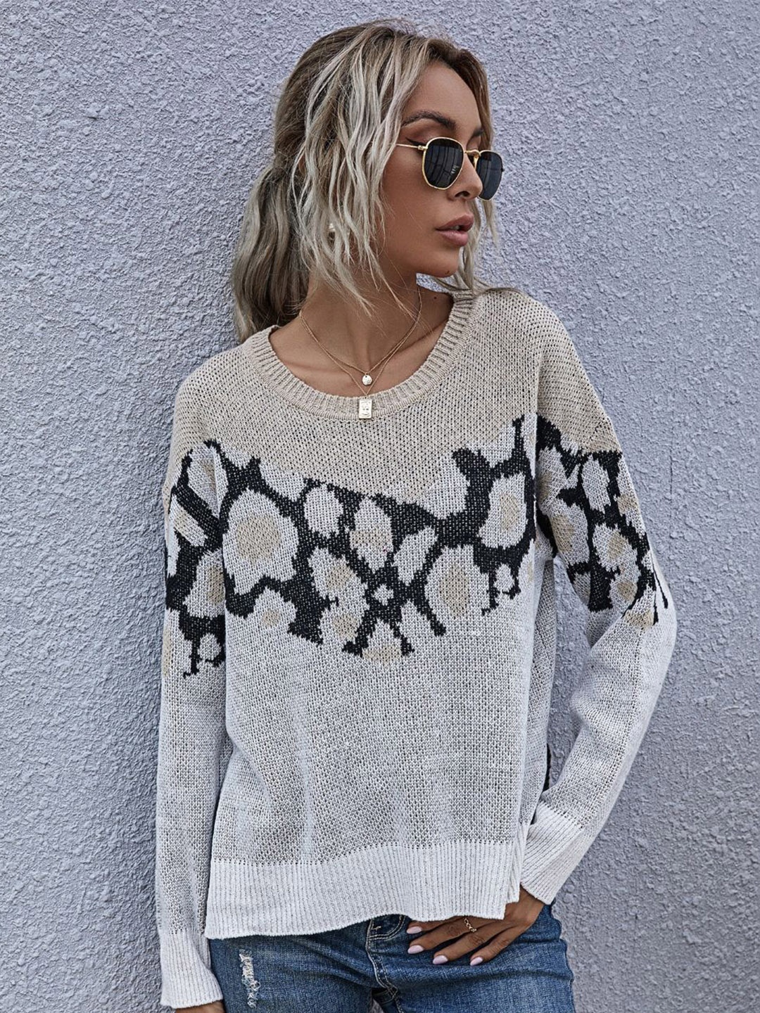 

Stylecast X KPOP Women Abstract Printed Pullover Sweater, Cream