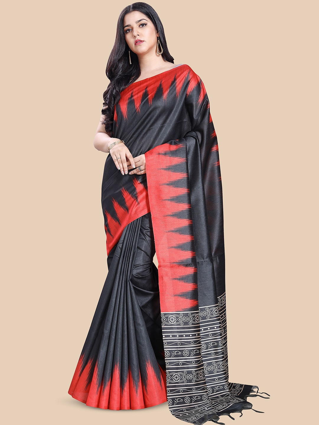 

Rani Saahiba Solid Saree With Blouse Piece, Black