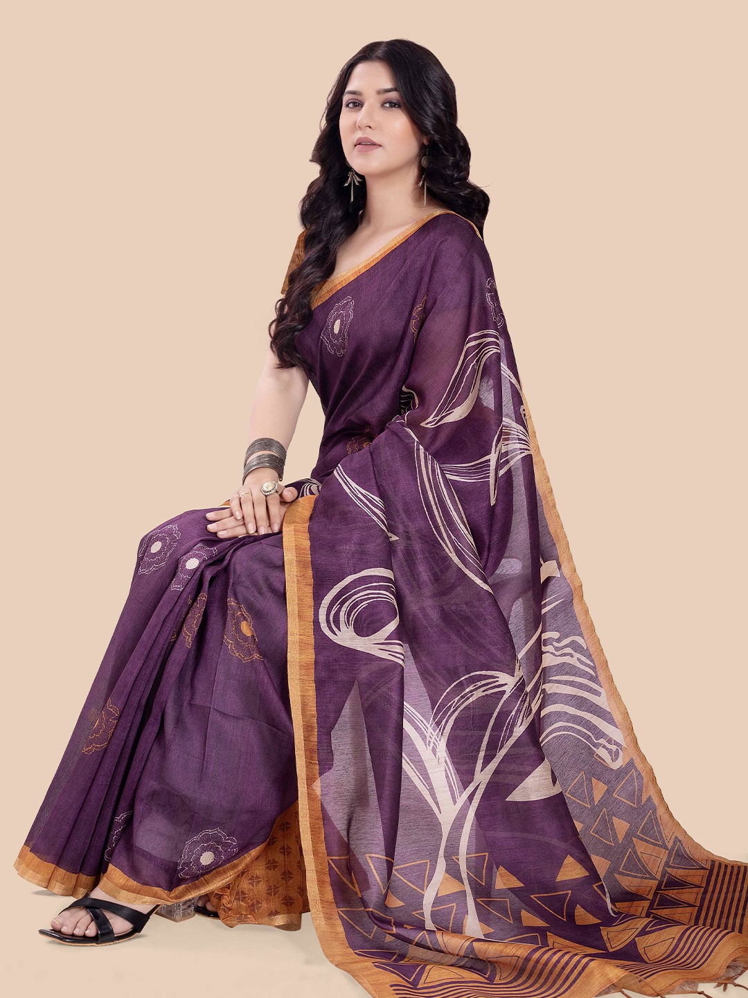 

Rani Saahiba Abstract Printed Tussar Saree, Purple