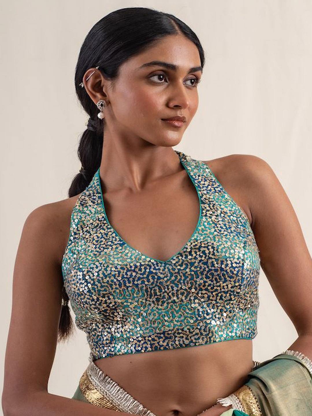 

PriyankaRaajiv Silk Embellished Saree Blouse, Teal