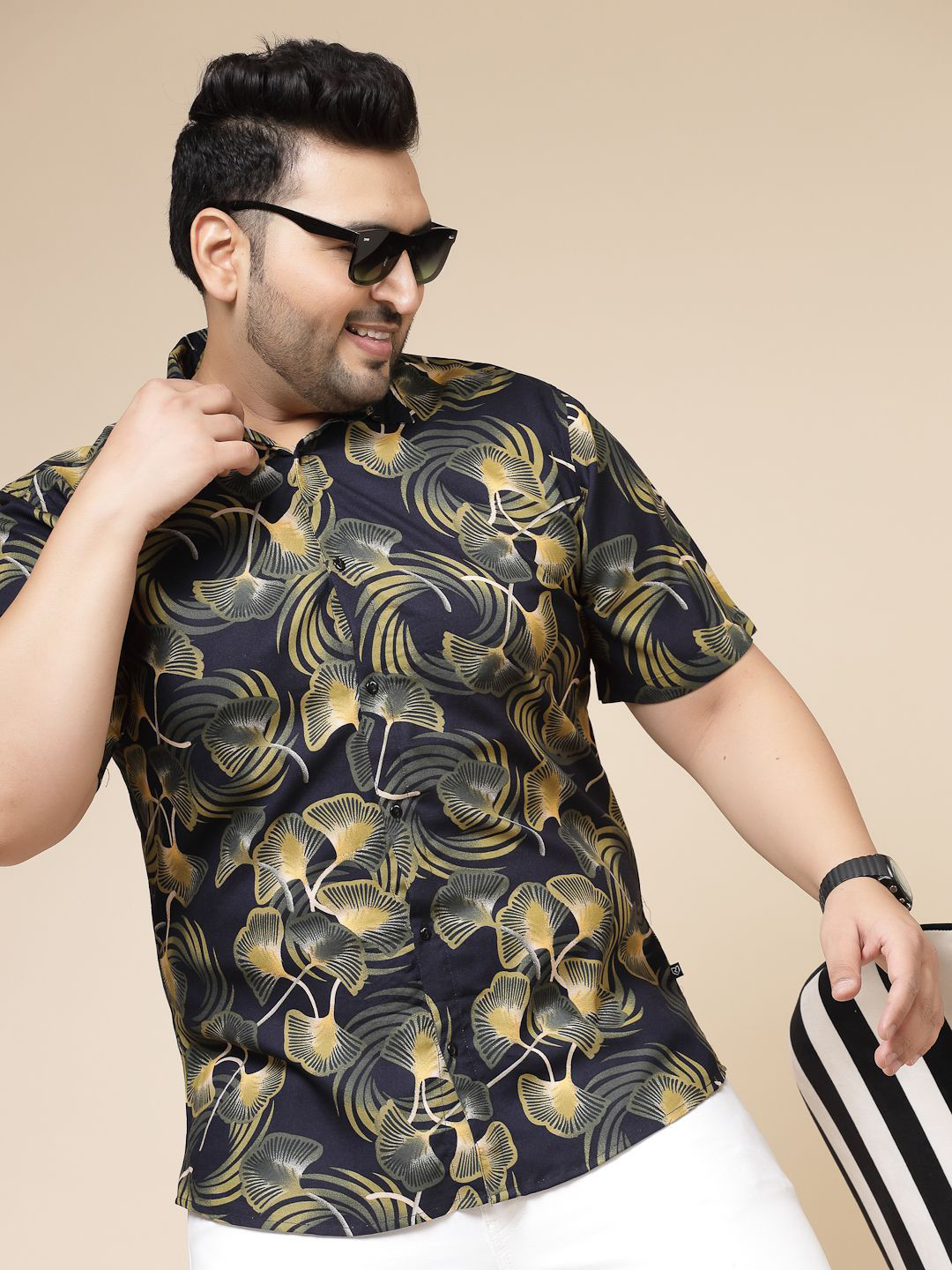 

Rigo Plus Size Comfort Slim Fit Floral Printed Spread Collar Casual Shirt, Navy blue