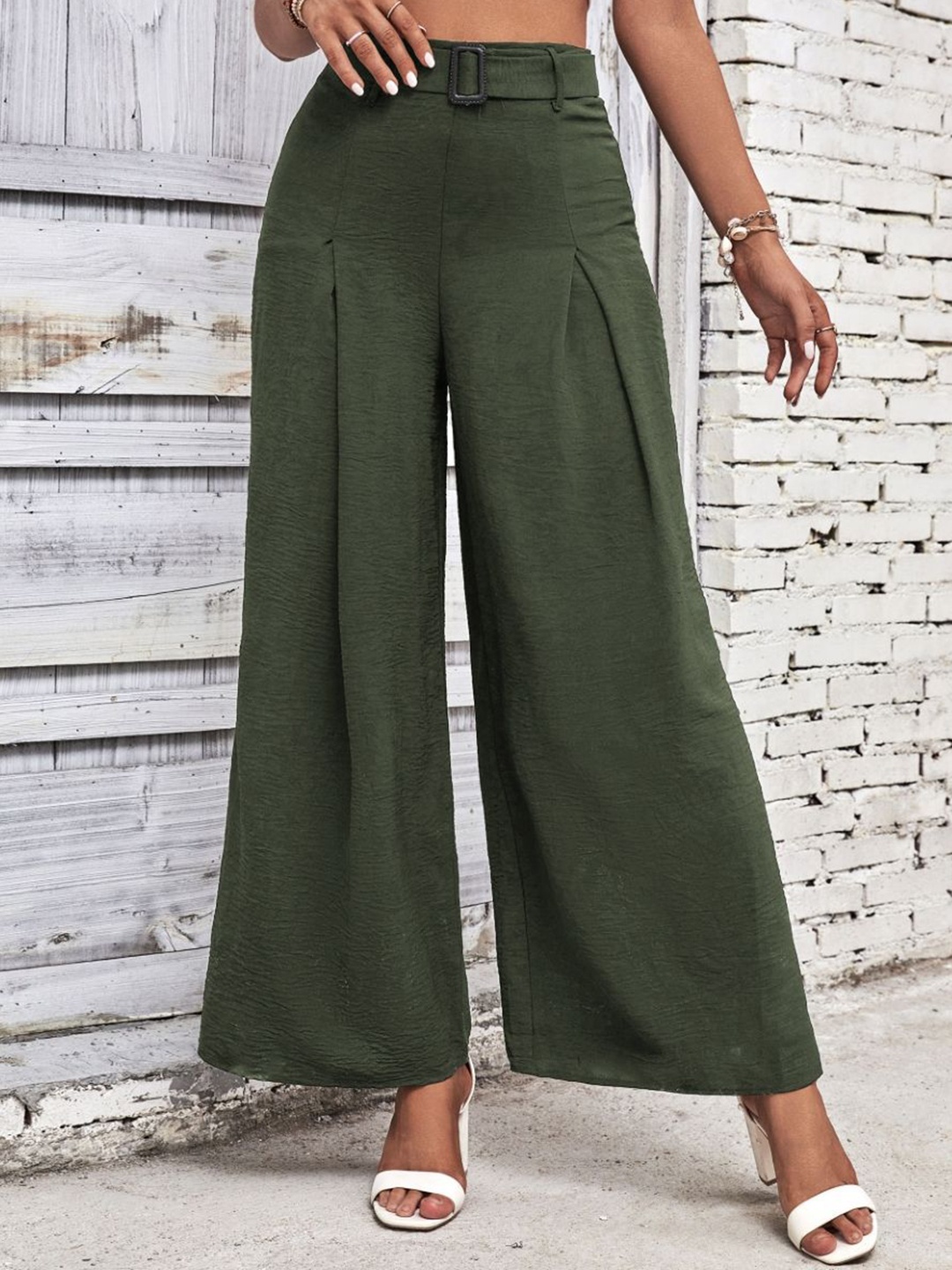 

Stylecast X KPOP Women High-Rise Loose Fit Tailored Parallel Trousers, Green