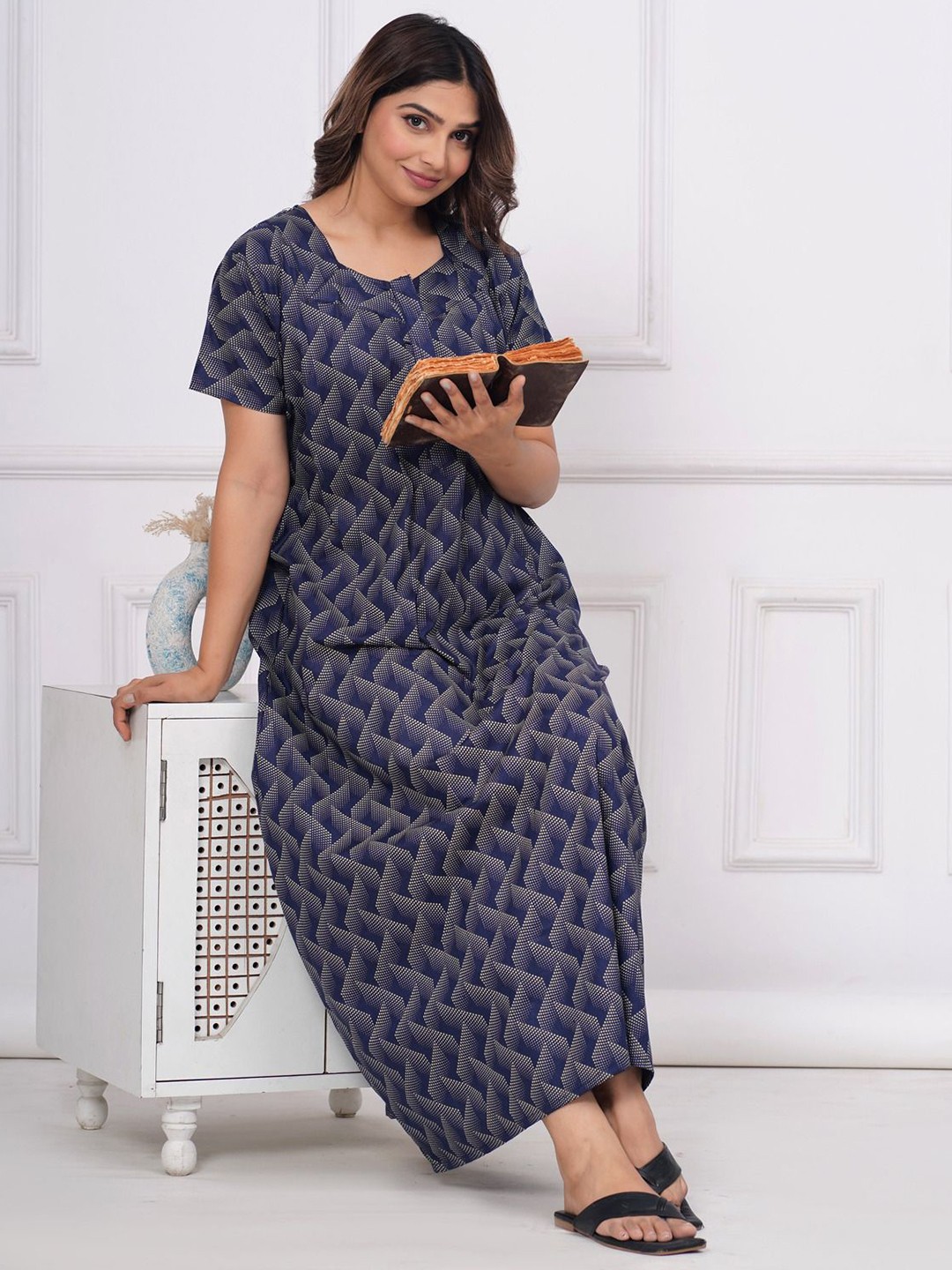 

JVSP FASHION Geometric Printed Pure Cotton Maxi Nightdress, Navy blue