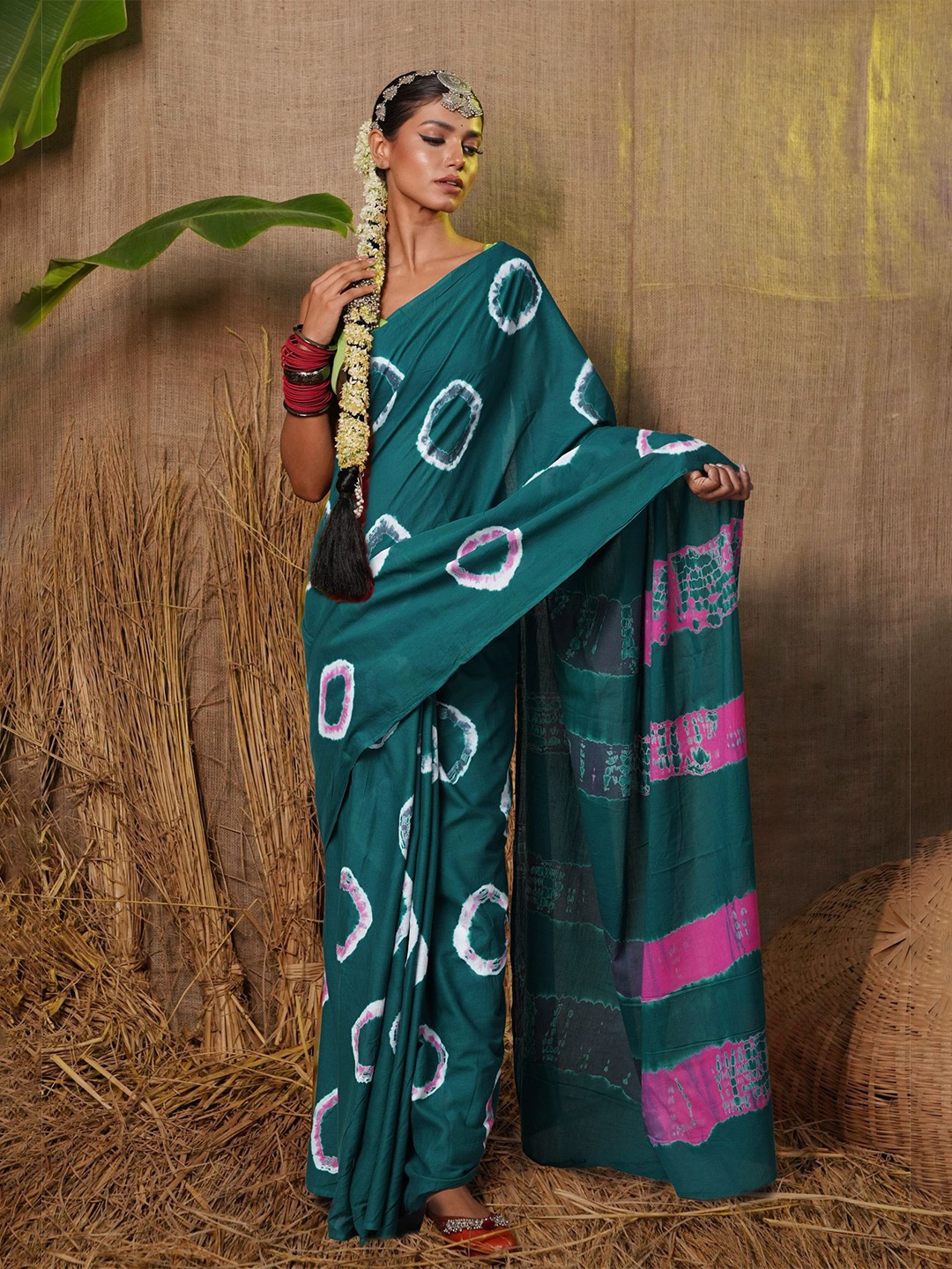 

Unnati Silks Bandhani Pure Cotton Bandhani Saree, Green