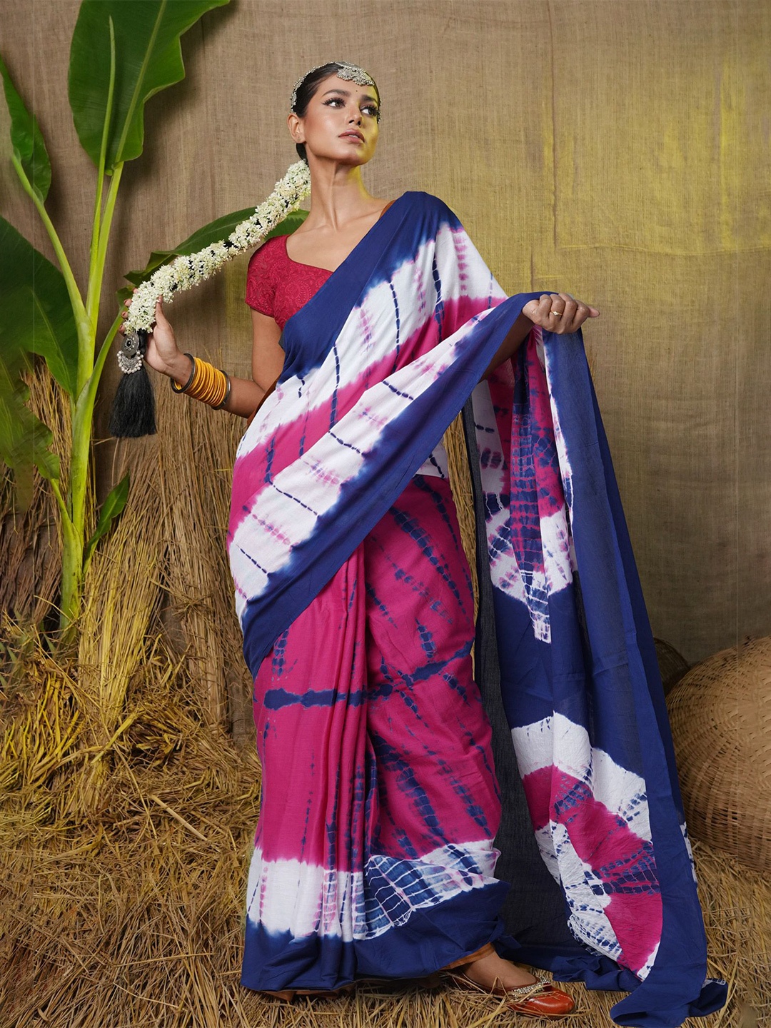 

Unnati Silks Tie and Dye Pure Cotton Handloom Leheriya Saree, Pink